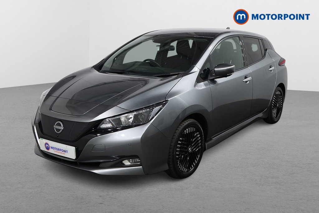 Nissan Leaf N-Connecta Automatic Electric Hatchback - Stock Number (1578424) - Passenger side front corner