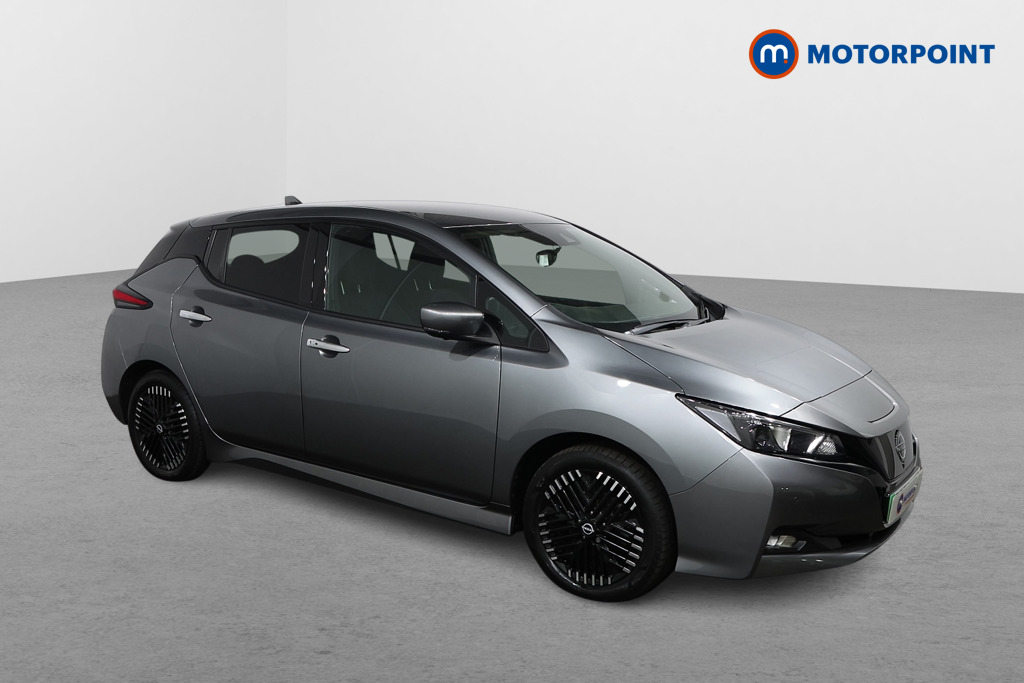 Nissan Leaf N-Connecta Automatic Electric Hatchback - Stock Number (1578424) - Drivers side front corner