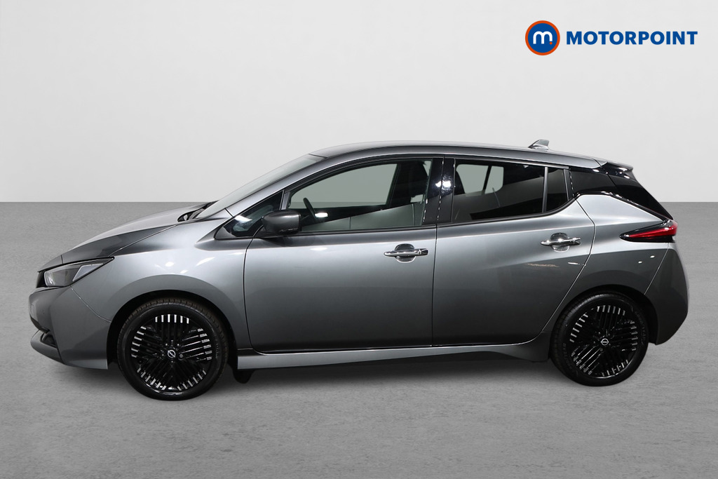 Nissan Leaf N-Connecta Automatic Electric Hatchback - Stock Number (1578424) - Passenger side