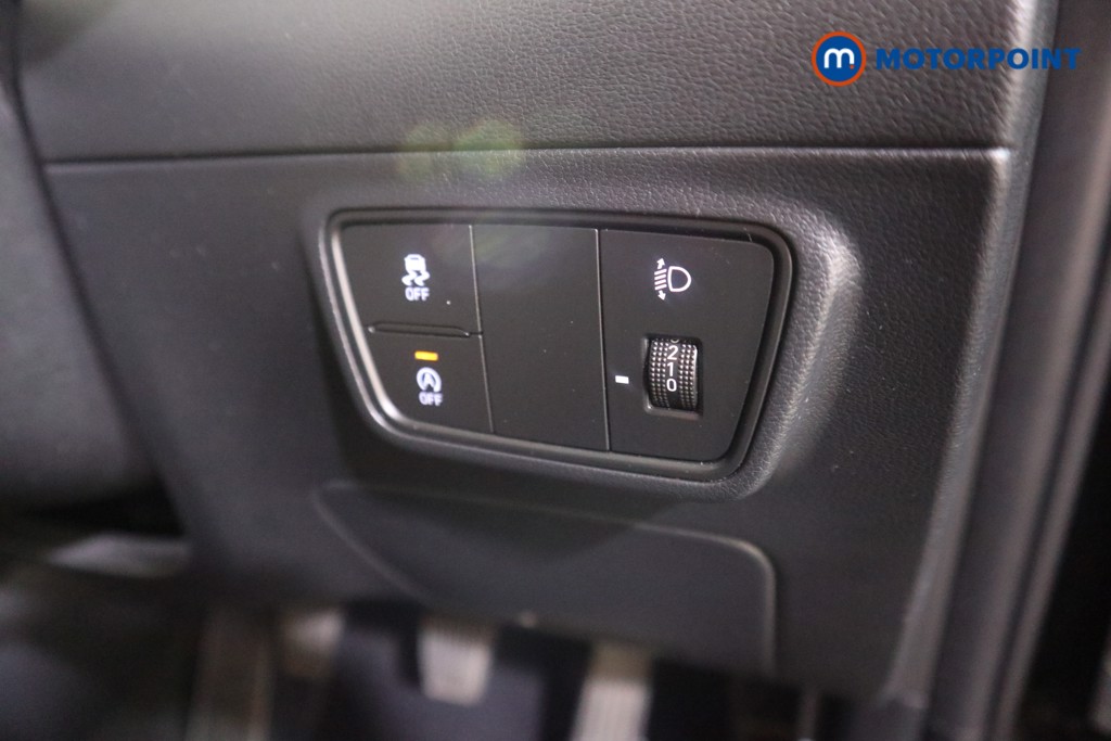 Hyundai Tucson Premium Manual Petrol SUV - Stock Number (1579213) - 9th supplementary image