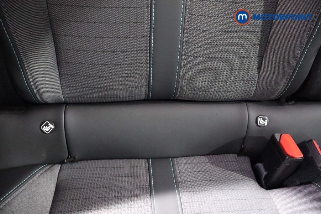 Peugeot 2008 Allure Automatic Petrol SUV - Stock Number (1579245) - 24th supplementary image