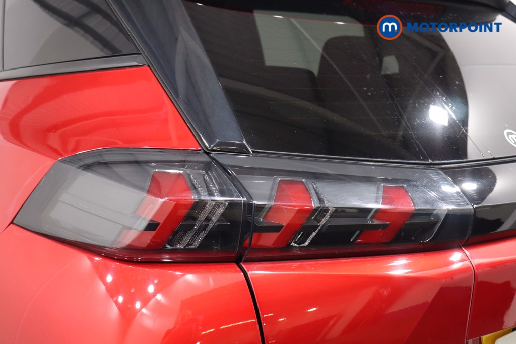 Peugeot 2008 Allure Automatic Petrol SUV - Stock Number (1579245) - 32nd supplementary image