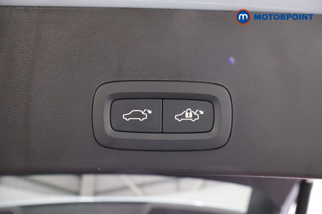 Volvo Xc40 Ultimate Automatic Petrol SUV - Stock Number (1579340) - 38th supplementary image