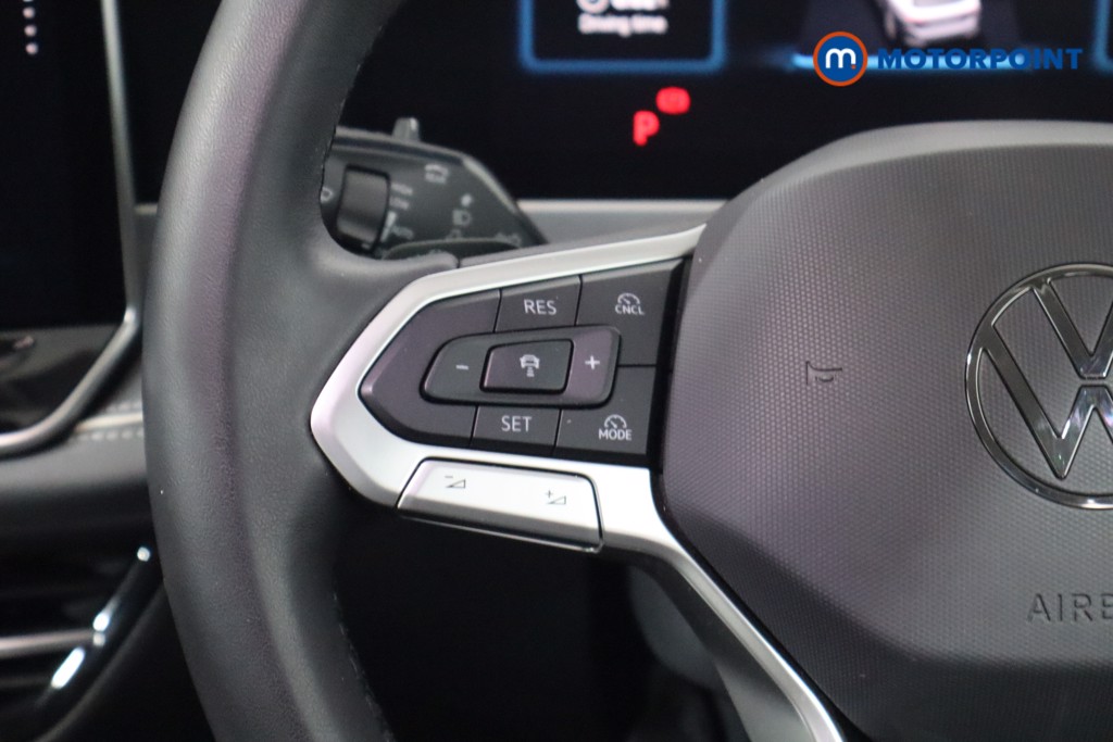 Volkswagen Passat Life Automatic Petrol Plug-In Hybrid Estate - Stock Number (1580118) - 7th supplementary image