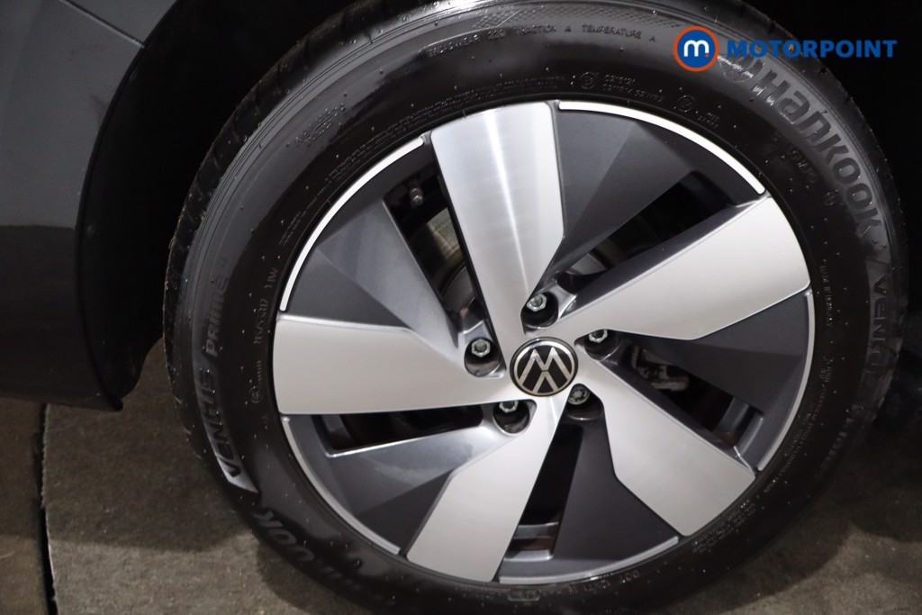 Volkswagen Passat Life Automatic Petrol Plug-In Hybrid Estate - Stock Number (1580118) - 9th supplementary image