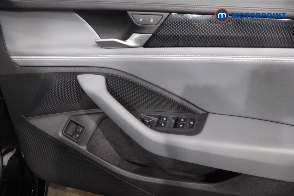 Volkswagen Passat Life Automatic Petrol Plug-In Hybrid Estate - Stock Number (1580118) - 22nd supplementary image