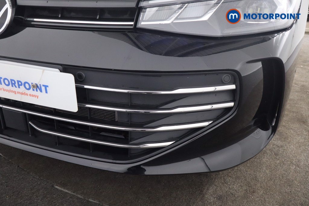 Volkswagen Passat Life Automatic Petrol Plug-In Hybrid Estate - Stock Number (1580118) - 28th supplementary image