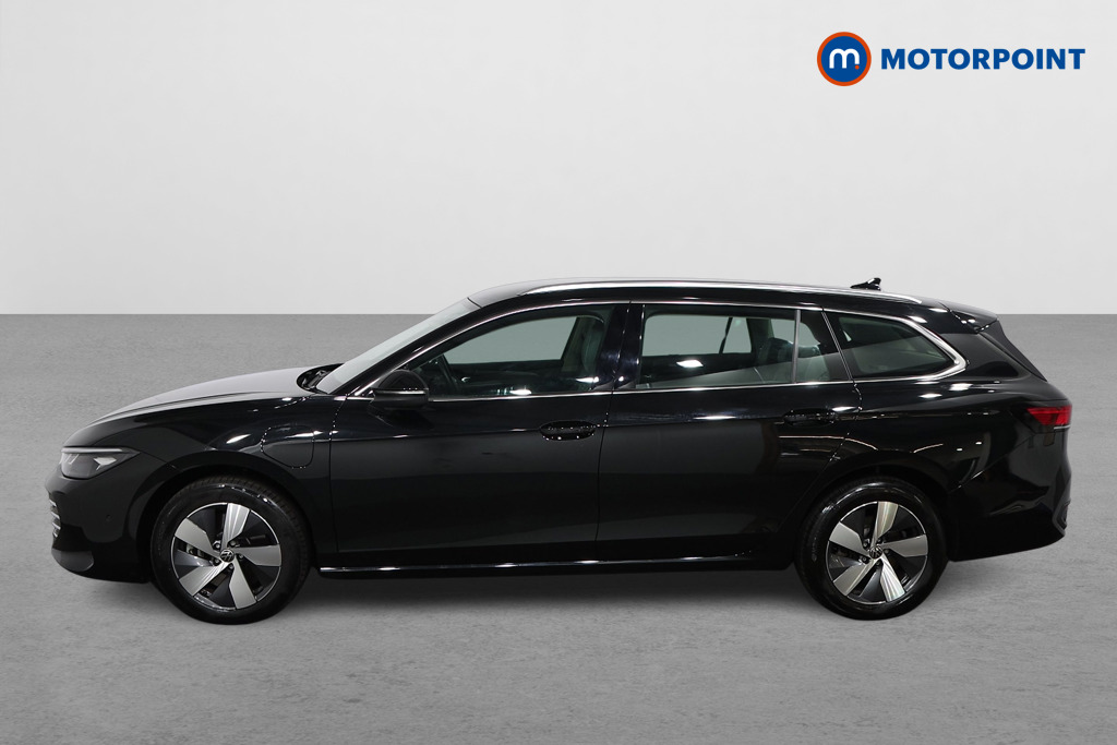 Volkswagen Passat Life Automatic Petrol Plug-In Hybrid Estate - Stock Number (1580118) - Passenger side