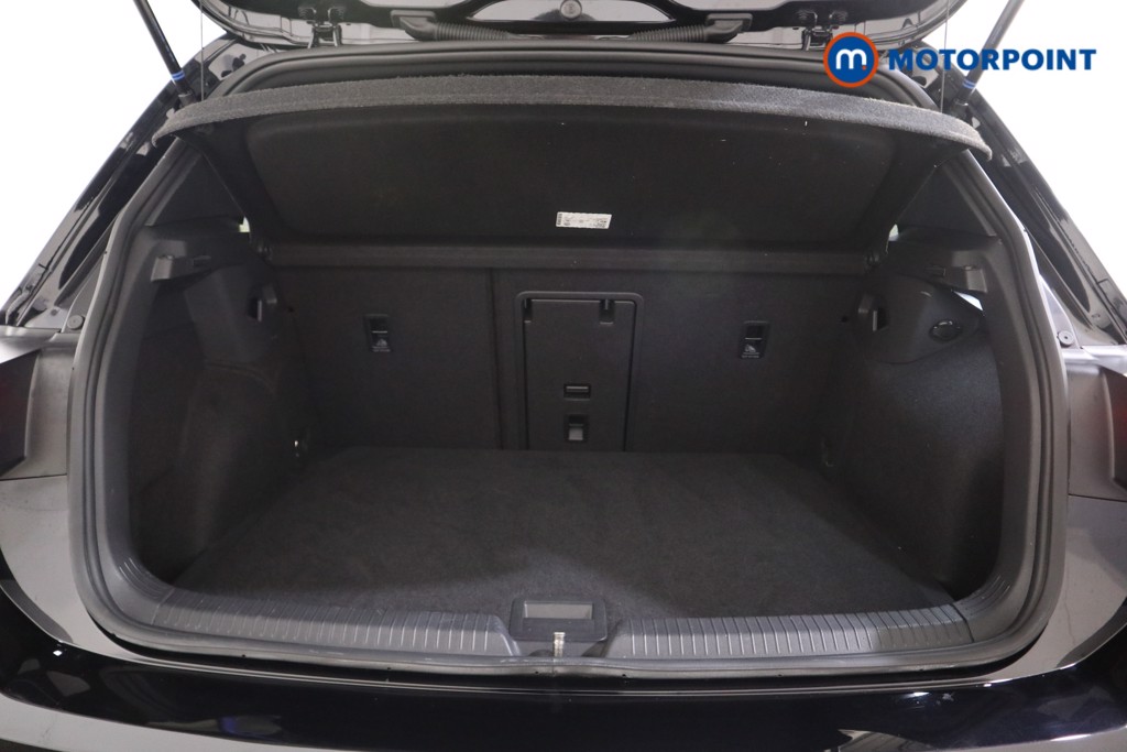Volkswagen Golf R-Line Automatic Petrol Hatchback - Stock Number (1580460) - 13th supplementary image