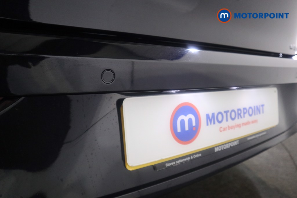 Volkswagen Golf R-Line Automatic Petrol Hatchback - Stock Number (1580460) - 18th supplementary image