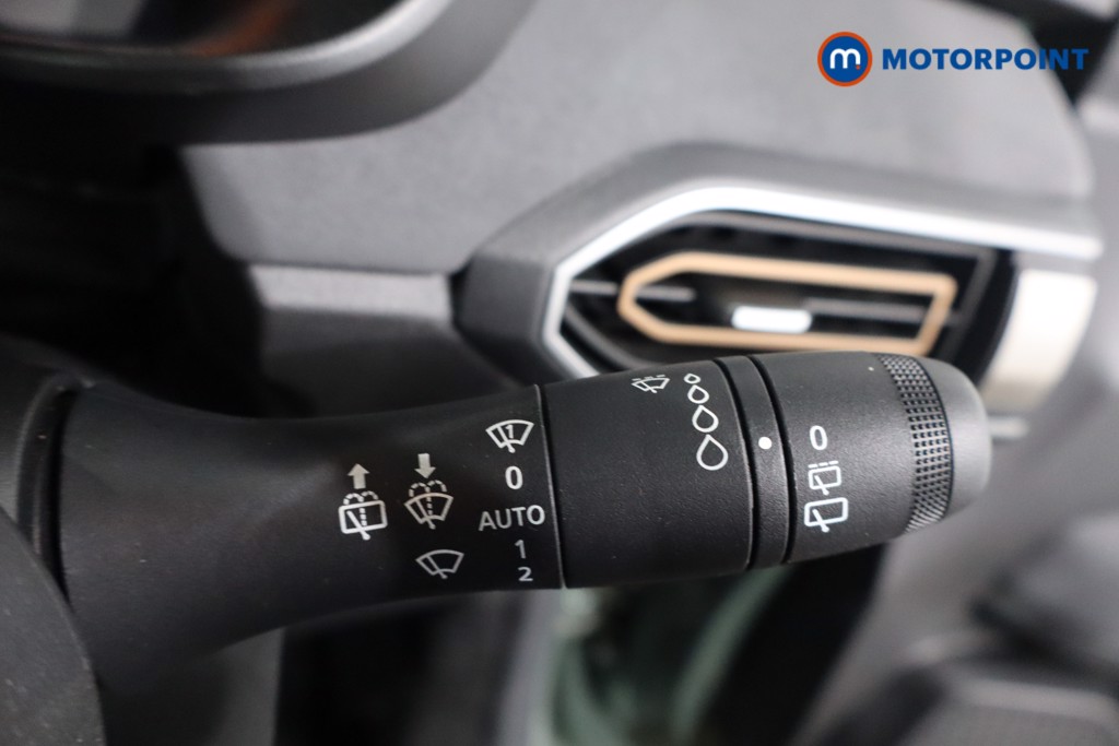 Dacia Jogger Extreme Automatic Petrol-Electric Hybrid People Carrier - Stock Number (1582082) - 18th supplementary image