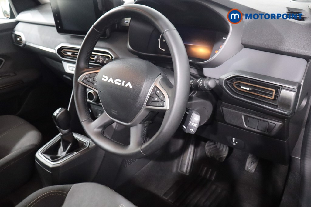 Dacia Jogger Extreme Automatic Petrol-Electric Hybrid People Carrier - Stock Number (1582082) - 23rd supplementary image
