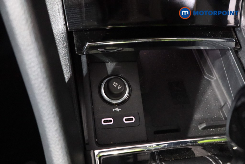Skoda Karoq Sport Line Automatic Petrol SUV - Stock Number (1571458) - 18th supplementary image