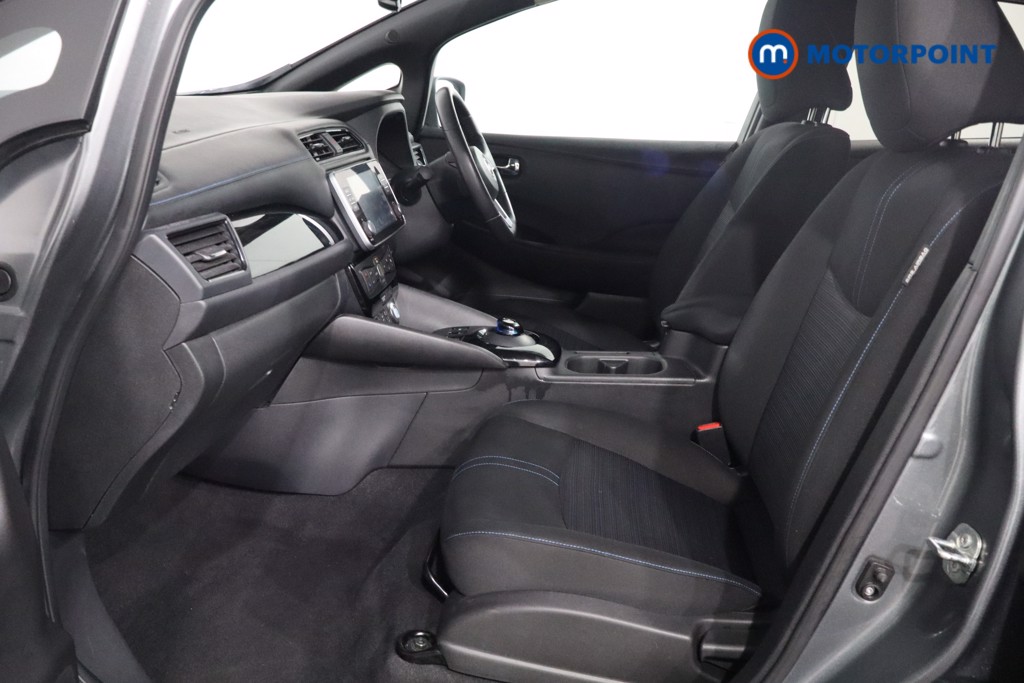 Nissan Leaf N-Connecta Automatic Electric Hatchback - Stock Number (1573423) - 4th supplementary image