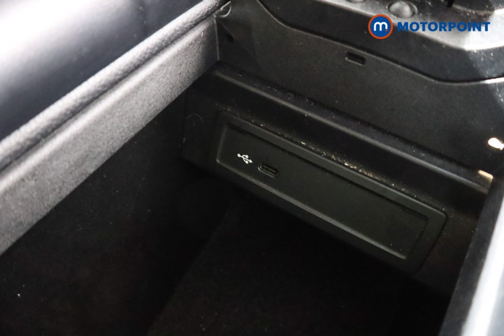 Mercedes-Benz A Class Amg Line Automatic Petrol Hatchback - Stock Number (1577070) - 20th supplementary image