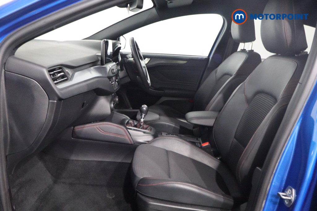 Ford Focus St-Line X Manual Petrol Hatchback - Stock Number (1580512) - 4th supplementary image