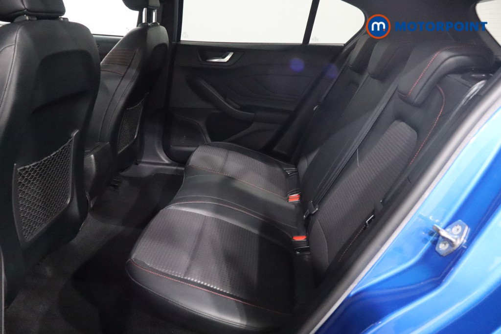 Ford Focus St-Line X Manual Petrol Hatchback - Stock Number (1580512) - 5th supplementary image