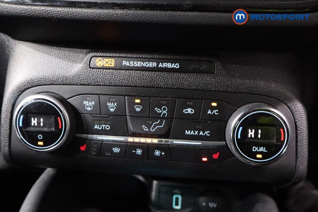 Ford Focus St-Line X Manual Petrol Hatchback - Stock Number (1580512) - 17th supplementary image