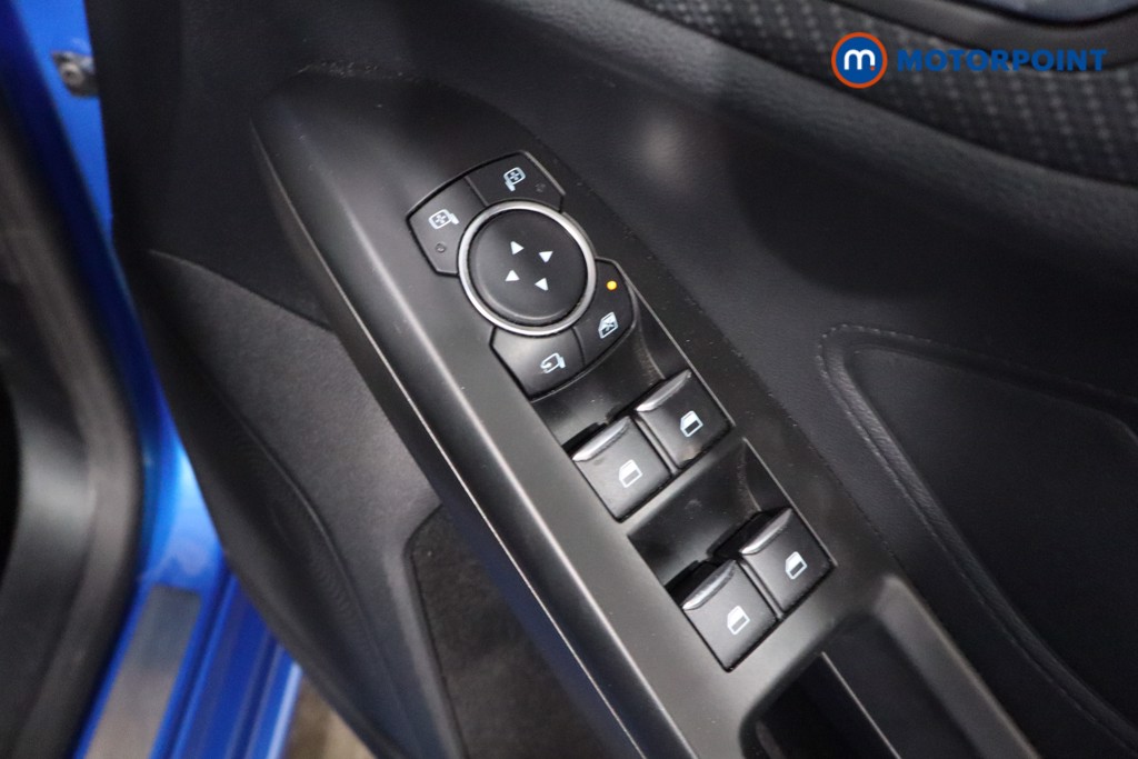 Ford Focus St-Line X Manual Petrol Hatchback - Stock Number (1580512) - 25th supplementary image