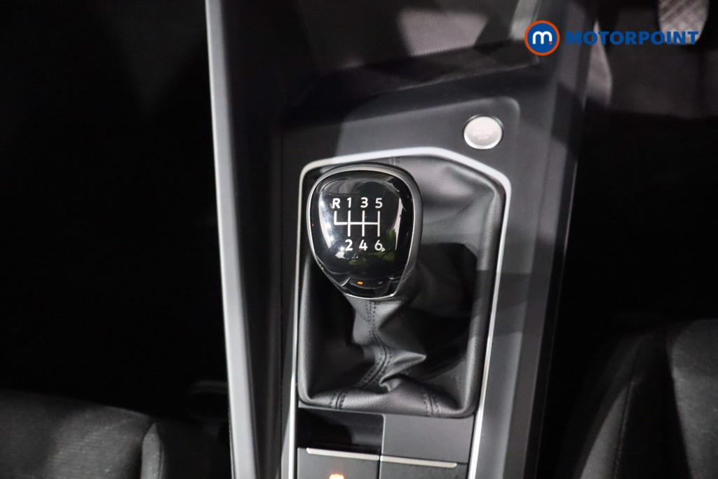 Volkswagen Golf Life Manual Petrol Hatchback - Stock Number (1580935) - 19th supplementary image