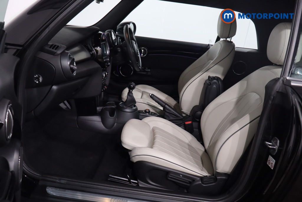 Mini Convertible Cooper Exclusive Manual Petrol Convertible - Stock Number (1580954) - 4th supplementary image