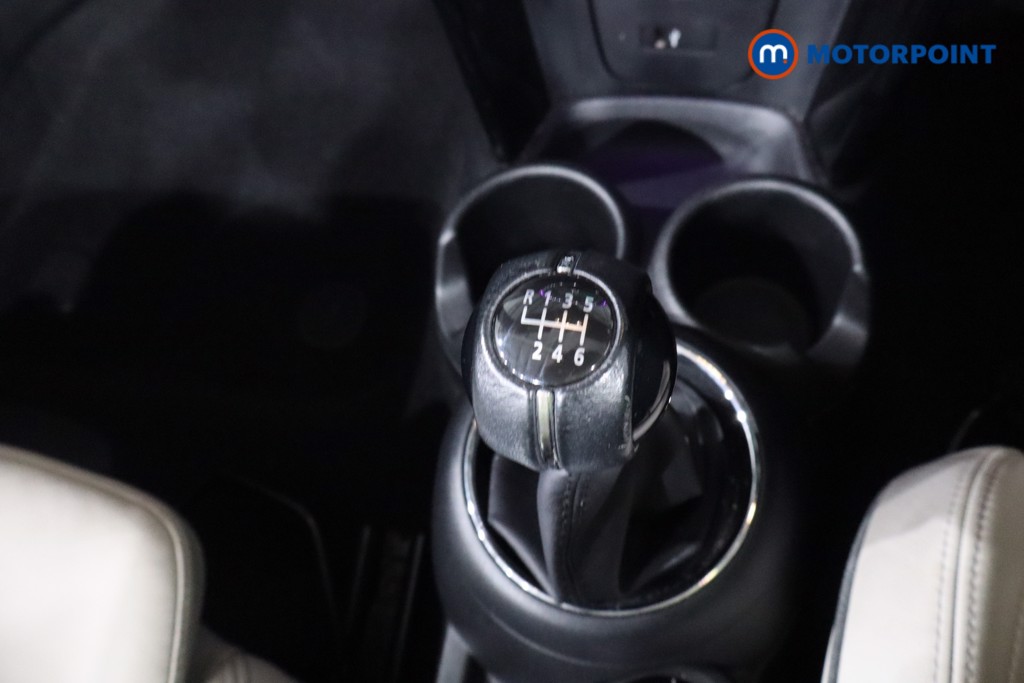Mini Convertible Cooper Exclusive Manual Petrol Convertible - Stock Number (1580954) - 18th supplementary image
