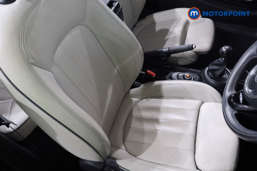 Mini Convertible Cooper Exclusive Manual Petrol Convertible - Stock Number (1580954) - 25th supplementary image