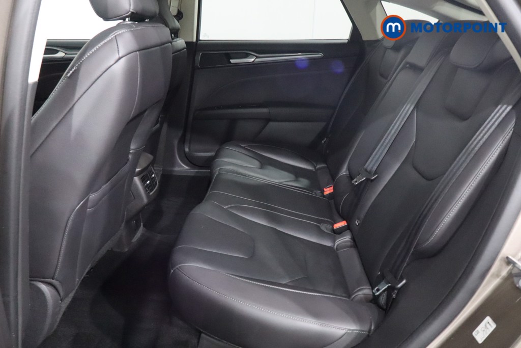 Ford Mondeo Titanium Edition Manual Diesel Hatchback - Stock Number (1581442) - 5th supplementary image