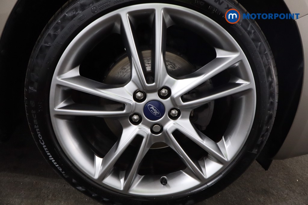Ford Mondeo Titanium Edition Manual Diesel Hatchback - Stock Number (1581442) - 10th supplementary image
