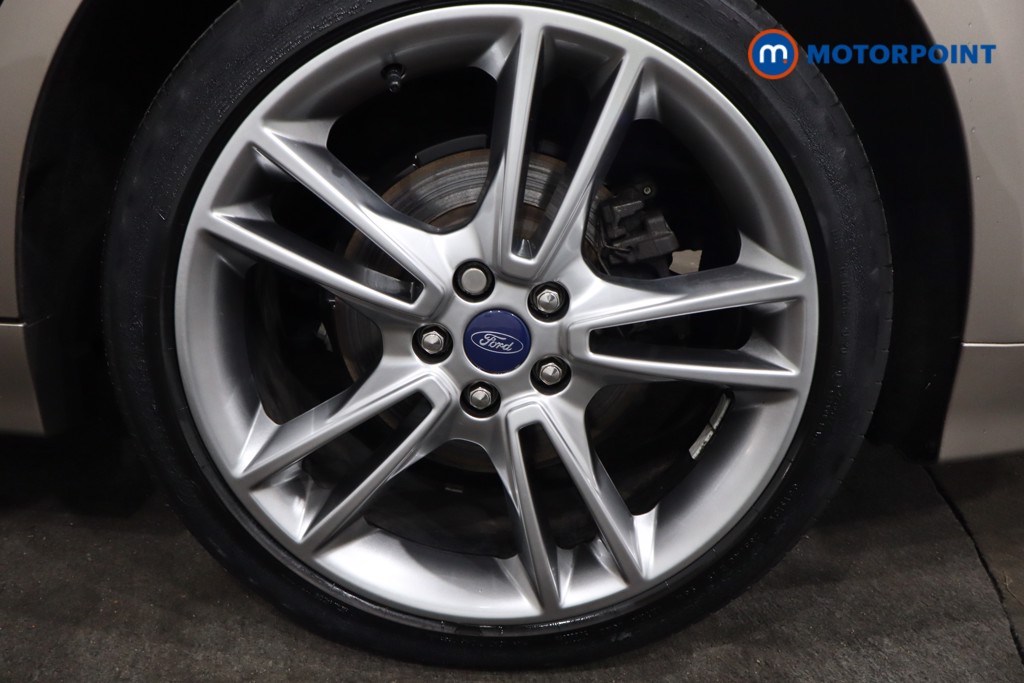 Ford Mondeo Titanium Edition Manual Diesel Hatchback - Stock Number (1581442) - 12th supplementary image