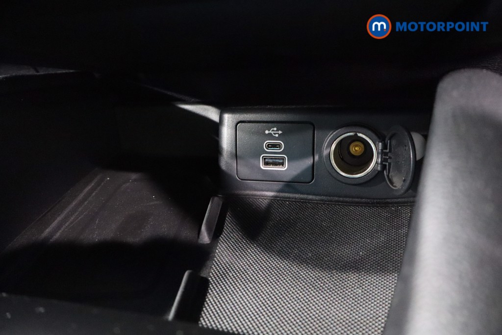 Ford Kuga St-Line Edition Automatic Petrol Plug-In Hybrid SUV - Stock Number (1582426) - 18th supplementary image