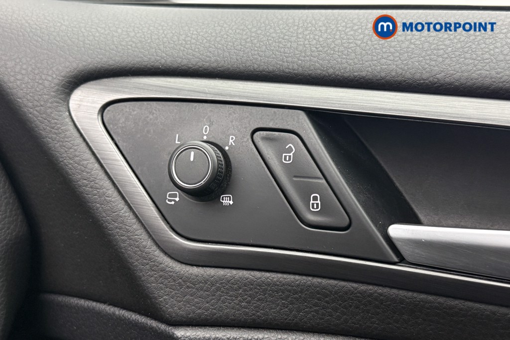 Volkswagen Golf SE Manual Petrol Hatchback - Stock Number (1551082) - 26th supplementary image