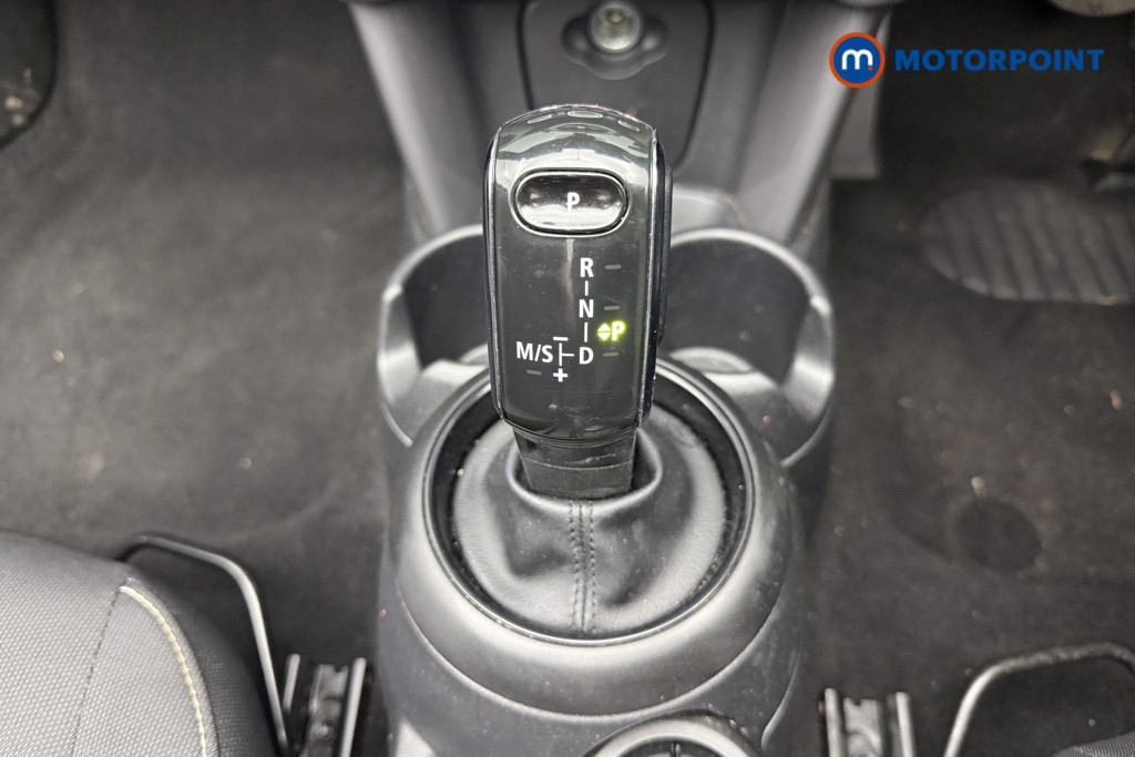 Mini Convertible Cooper Classic Automatic Petrol Convertible - Stock Number (1551227) - 6th supplementary image