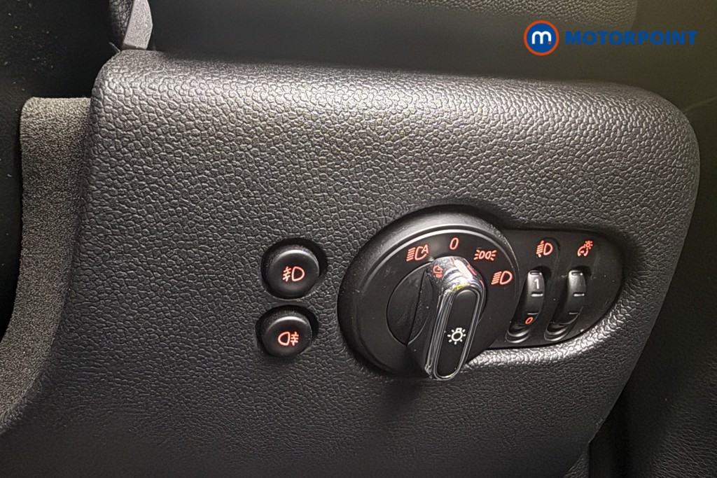 Mini Convertible Cooper Classic Automatic Petrol Convertible - Stock Number (1551227) - 16th supplementary image