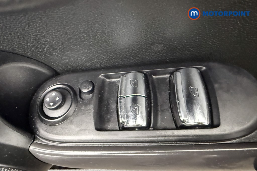 Mini Convertible Cooper Classic Automatic Petrol Convertible - Stock Number (1551227) - 18th supplementary image