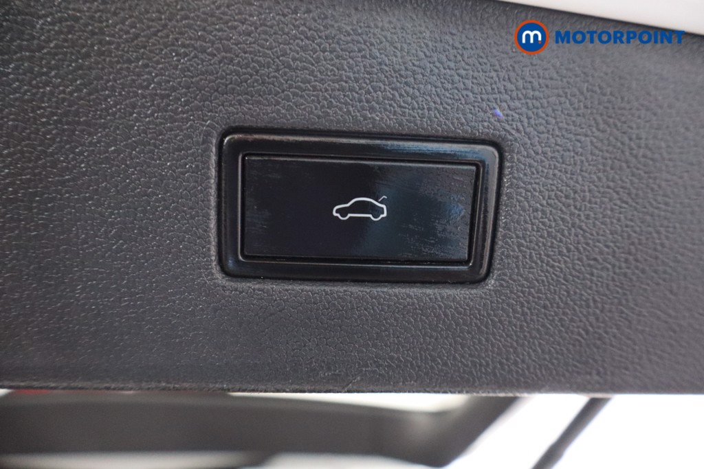 Volkswagen Tiguan Allspace SEL Automatic Petrol SUV - Stock Number (1553778) - 37th supplementary image