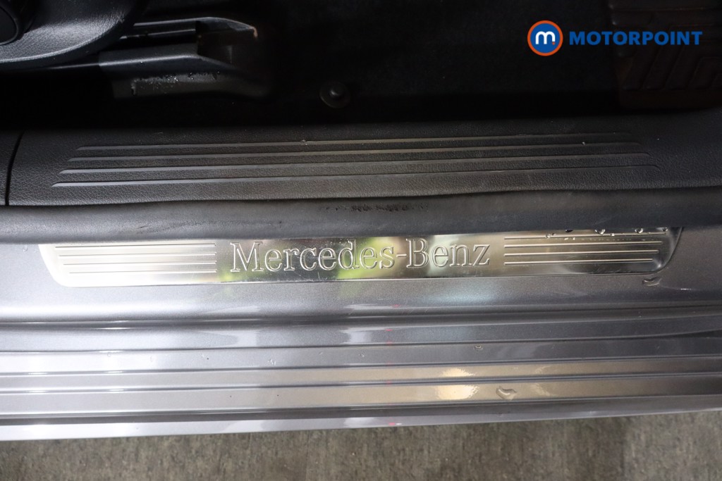 Mercedes-Benz A Class Amg Line Automatic Diesel Saloon - Stock Number (1559389) - 19th supplementary image