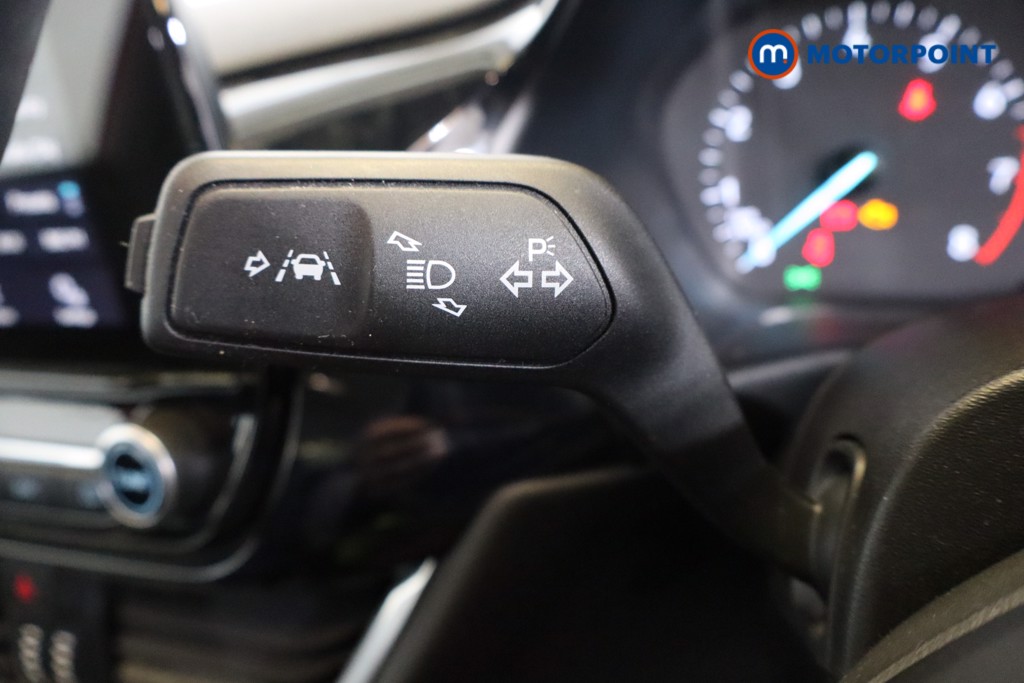 Ford Fiesta Zetec Manual Petrol Hatchback - Stock Number (1565739) - 15th supplementary image