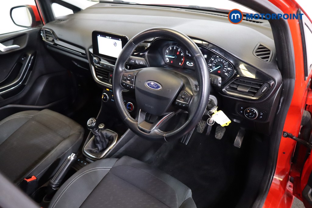 Ford Fiesta Zetec Manual Petrol Hatchback - Stock Number (1565739) - 1st supplementary image