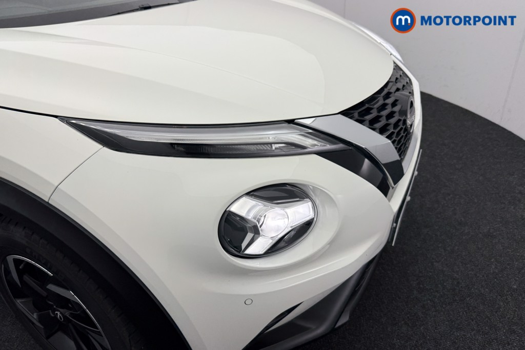 Nissan Juke N-Connecta Manual Petrol SUV - Stock Number (1566094) - 27th supplementary image