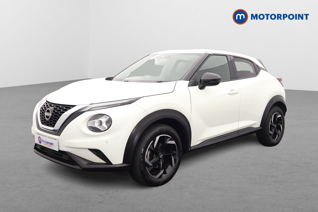 Nissan Juke N-Connecta Manual Petrol SUV - Stock Number (1566094) - Passenger side front corner