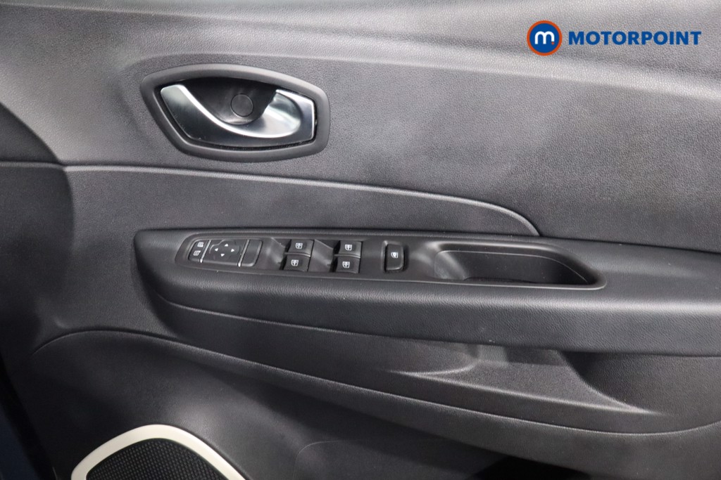 Renault Captur Play Manual Diesel SUV - Stock Number (1570288) - 23rd supplementary image