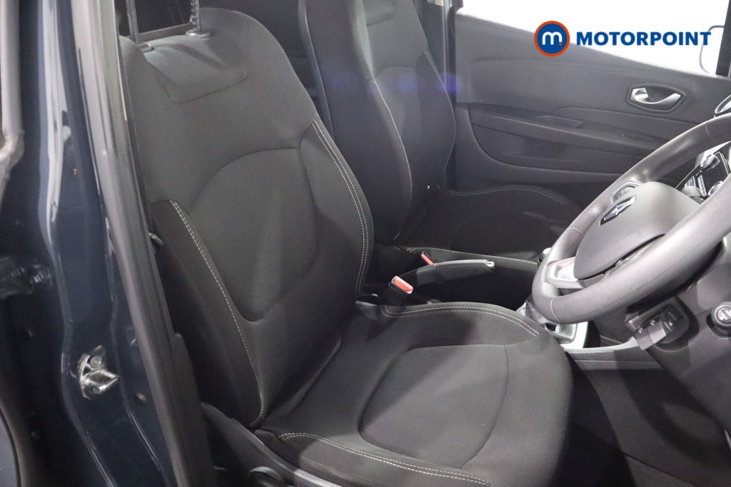 Renault Captur Play Manual Diesel SUV - Stock Number (1570288) - 25th supplementary image