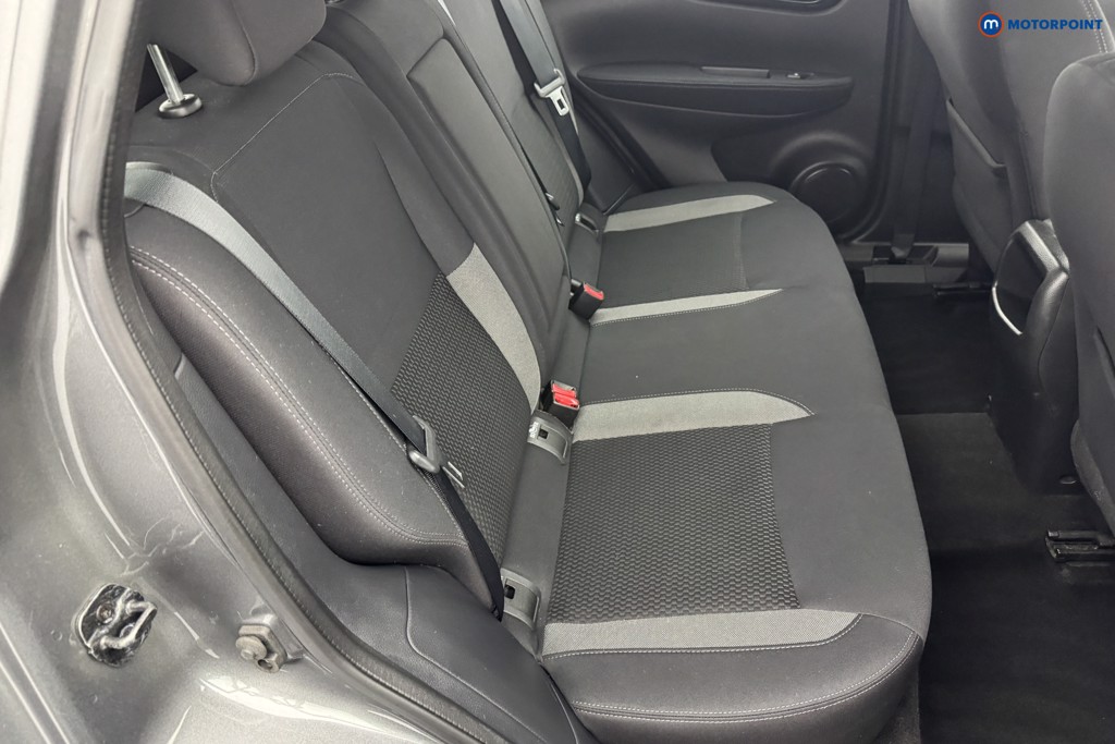 Nissan Qashqai Acenta Premium Automatic Petrol SUV - Stock Number (1571035) - 4th supplementary image