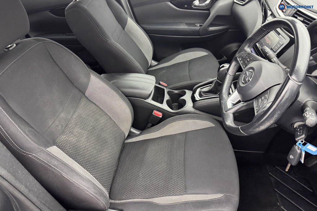 Nissan Qashqai Acenta Premium Automatic Petrol SUV - Stock Number (1571035) - 5th supplementary image