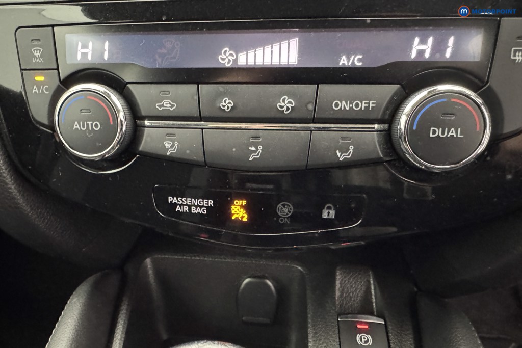 Nissan Qashqai Acenta Premium Automatic Petrol SUV - Stock Number (1571035) - 16th supplementary image
