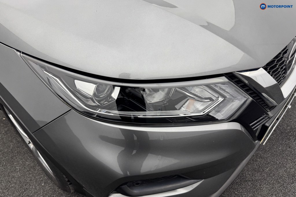 Nissan Qashqai Acenta Premium Automatic Petrol SUV - Stock Number (1571035) - 26th supplementary image