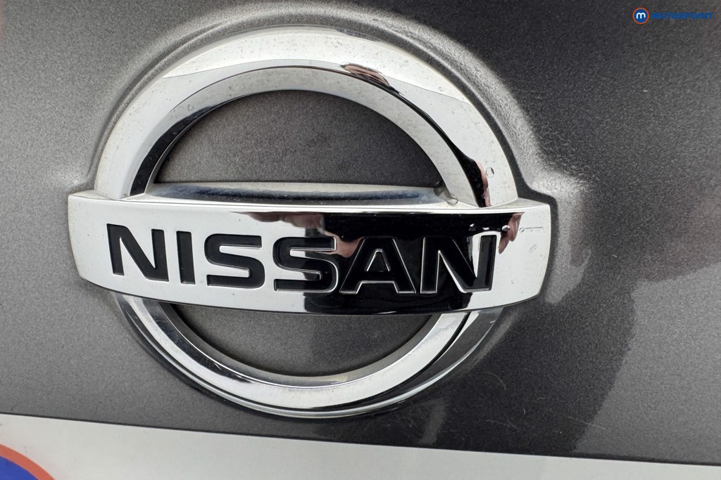 Nissan Qashqai Acenta Premium Automatic Petrol SUV - Stock Number (1571035) - 32nd supplementary image