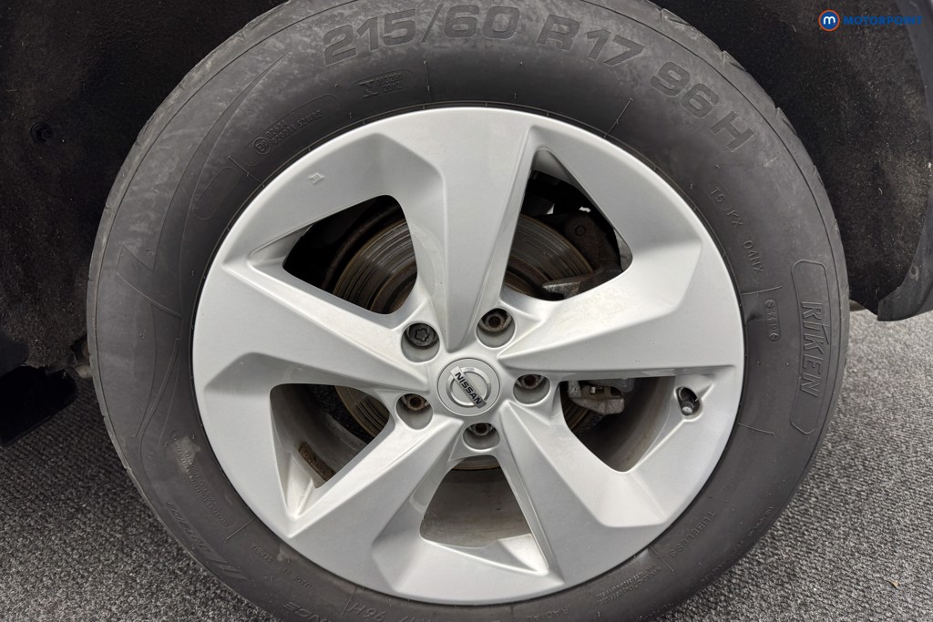 Nissan Qashqai Acenta Premium Automatic Petrol SUV - Stock Number (1571035) - 36th supplementary image