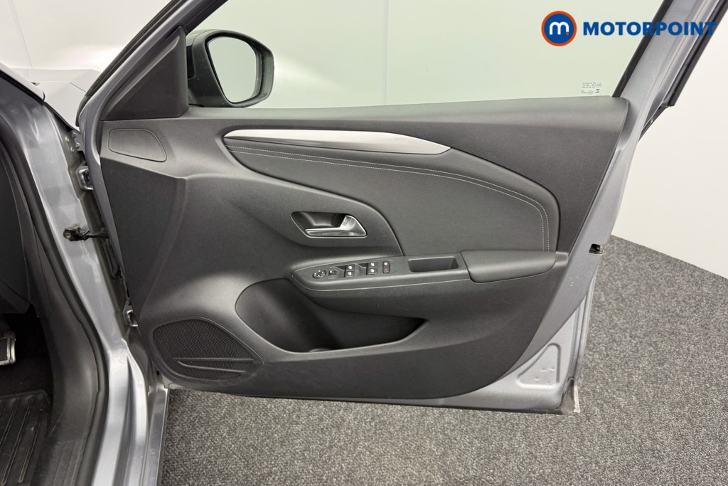Vauxhall Corsa GS Manual Petrol Hatchback - Stock Number (1571347) - 17th supplementary image